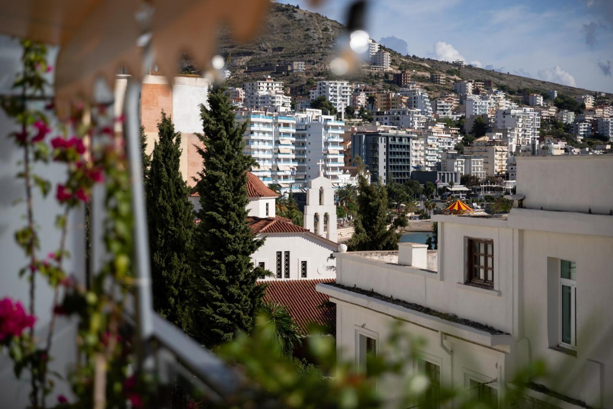 Jonian Boutique Hotel Sarande Exterior photo