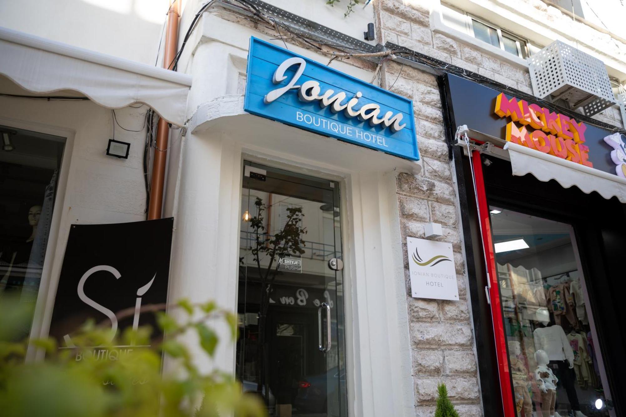 Jonian Boutique Hotel Sarande Exterior photo