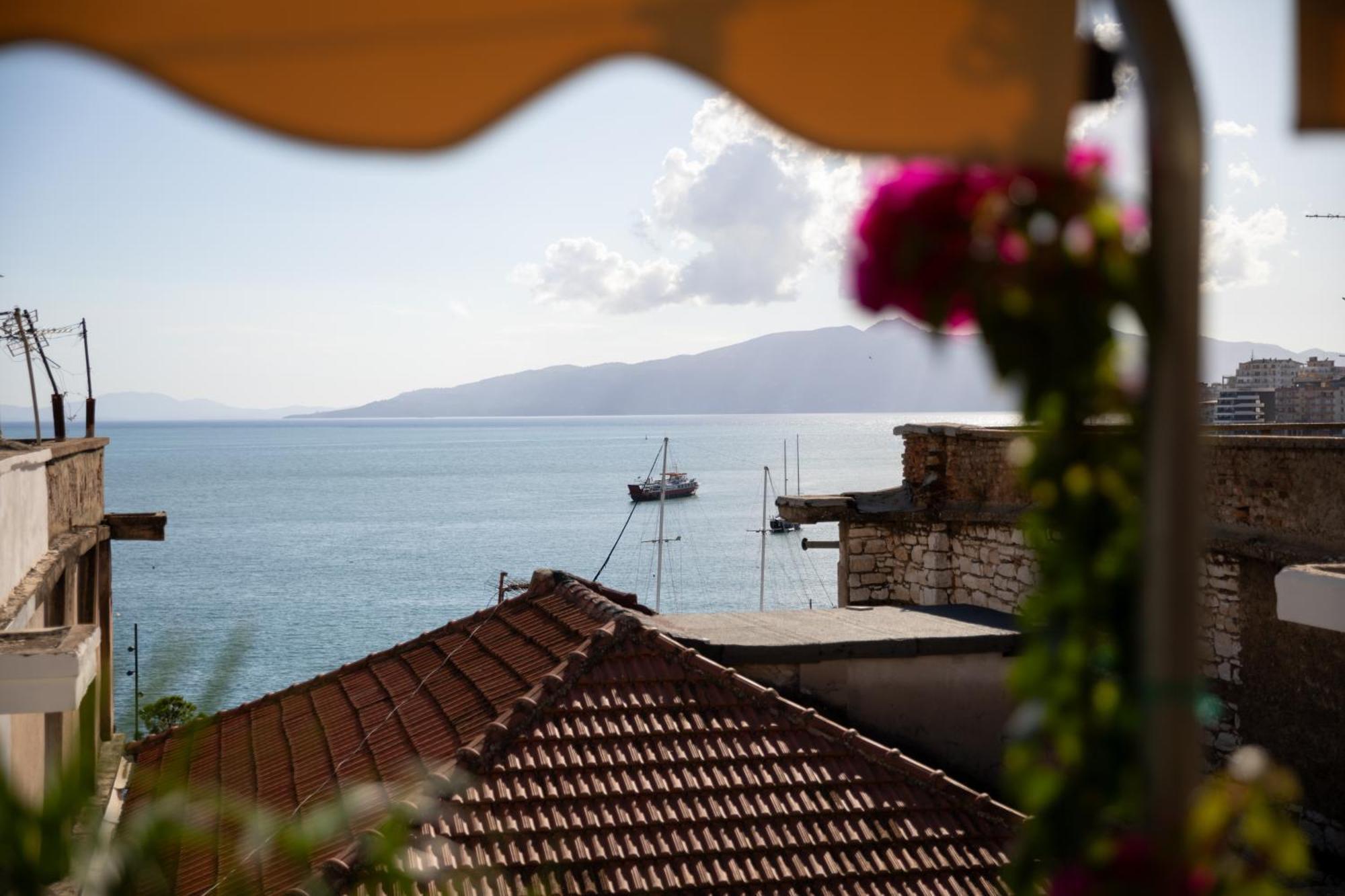 Jonian Boutique Hotel Sarande Exterior photo