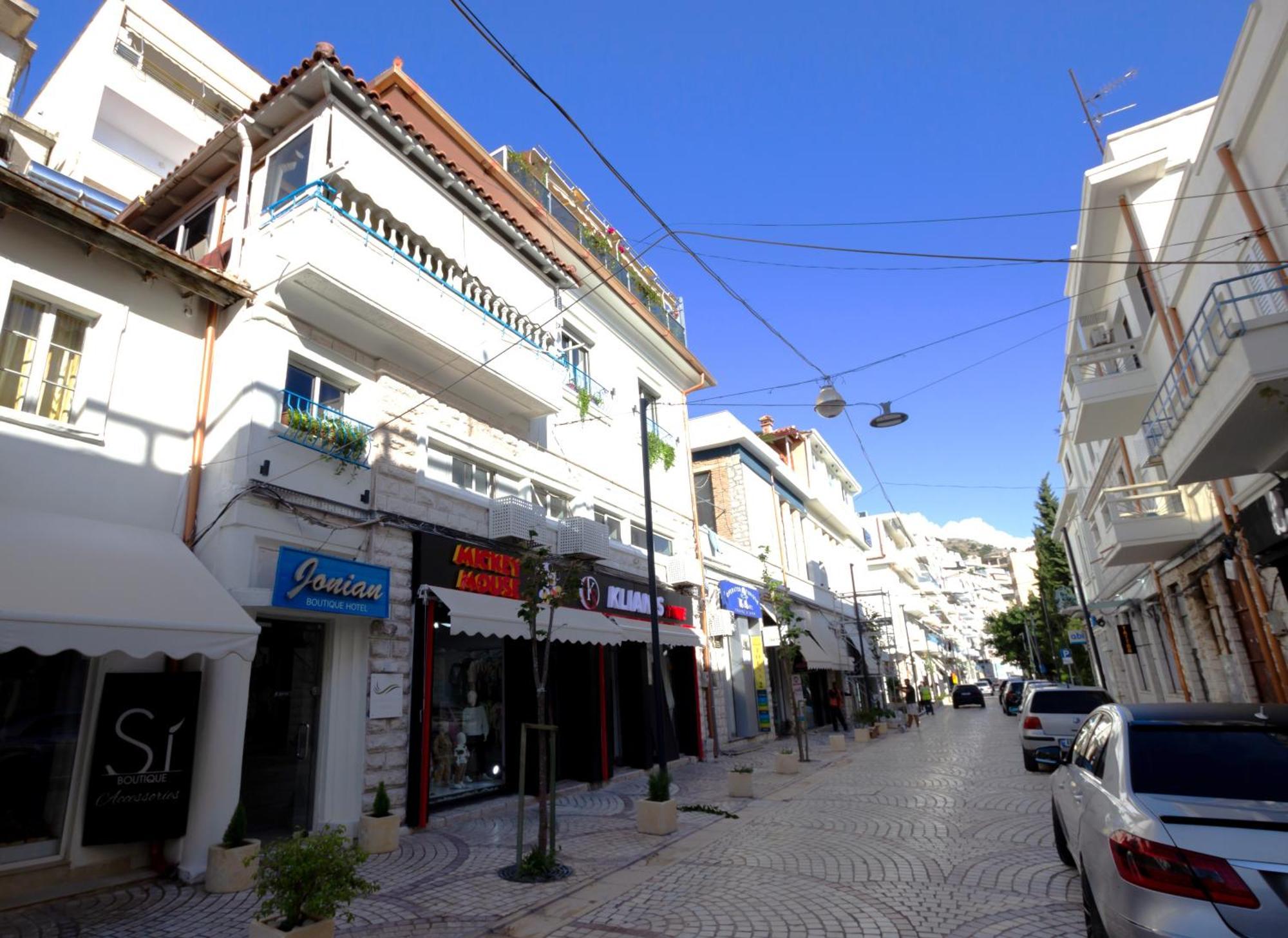 Jonian Boutique Hotel Sarande Exterior photo
